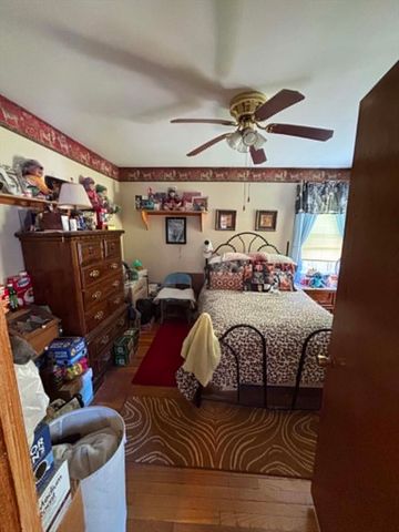 148 Hamlet St, Fall River, MA 02724