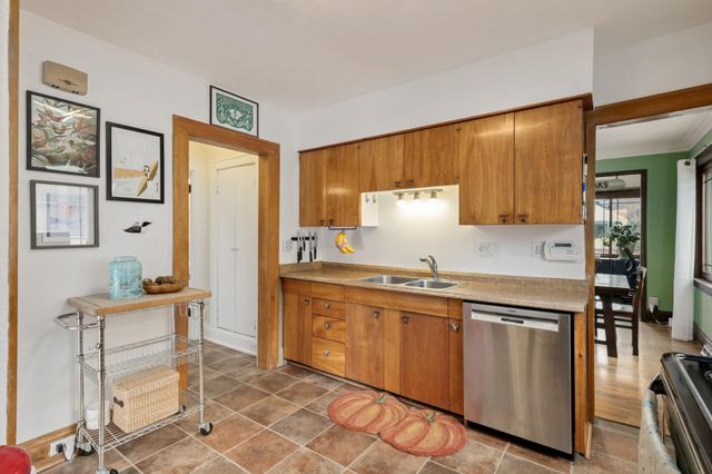 3832 42nd Avenue S, Minneapolis, MN 55406