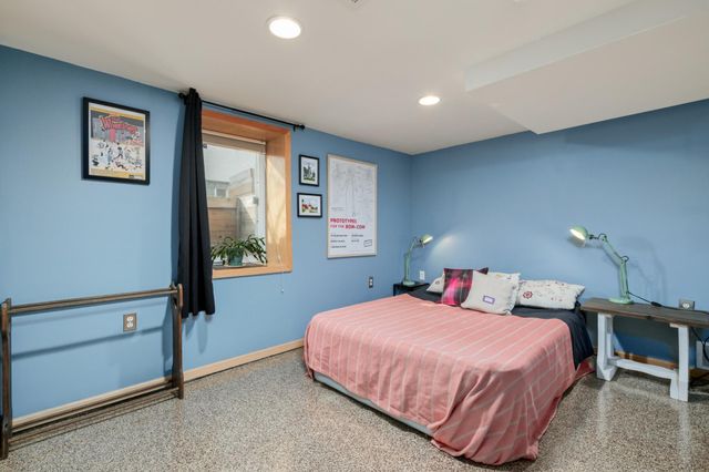 3832 42nd Avenue S, Minneapolis, MN 55406