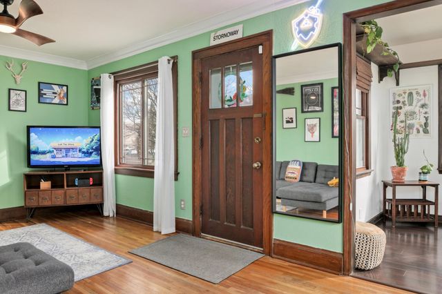 3832 42nd Avenue S, Minneapolis, MN 55406