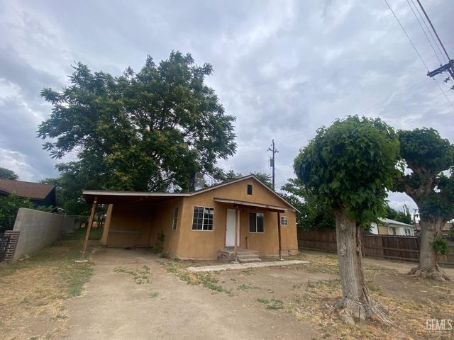 30348 Riverside Street, Shafter, CA 93263