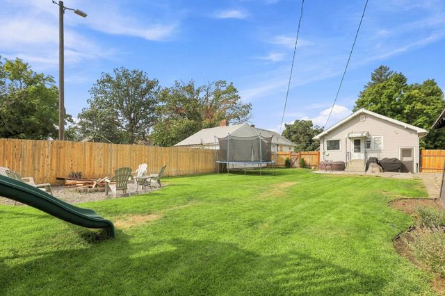 2608 N Napa St, Spokane, WA 99207