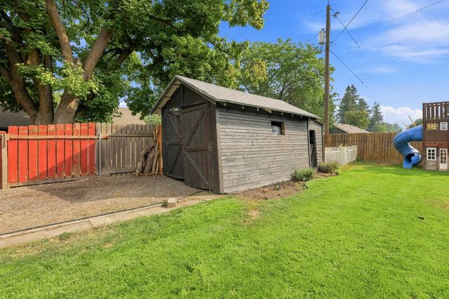2608 N Napa St, Spokane, WA 99207