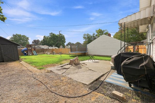 2608 N Napa St, Spokane, WA 99207