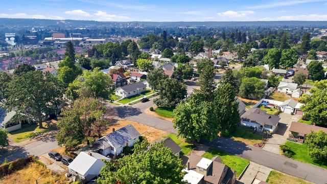 2608 N Napa St, Spokane, WA 99207