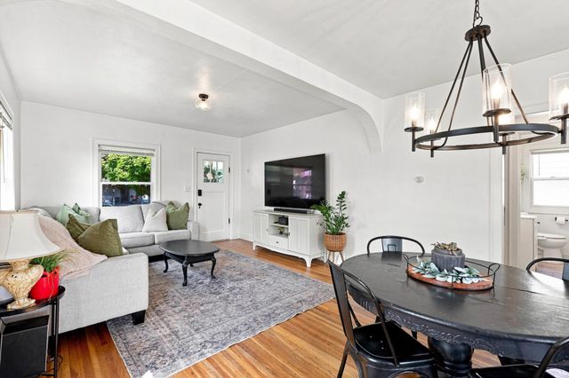 2608 N Napa St, Spokane, WA 99207