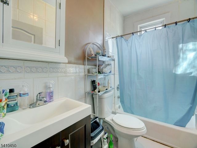 866 Lyons Ave, Irvington Twp., NJ 07111