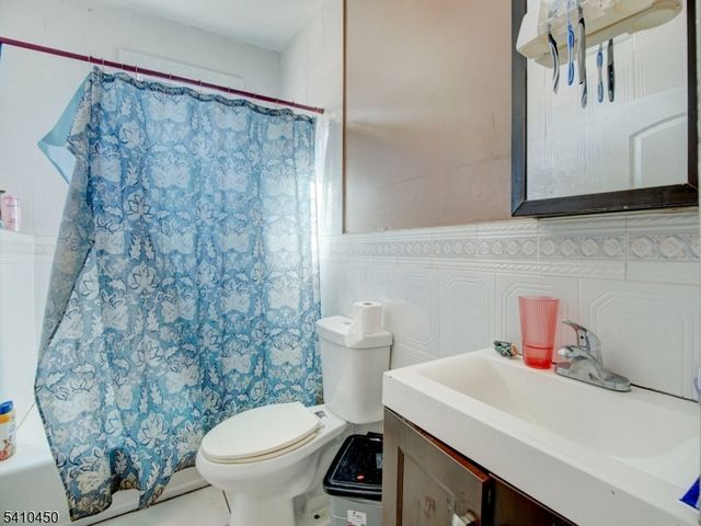 866 Lyons Ave, Irvington Twp., NJ 07111