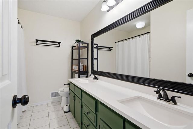 5080 Maryland NW Drive, Acworth, GA 30101