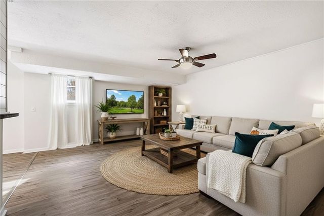 5080 Maryland NW Drive, Acworth, GA 30101