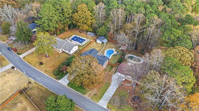 5080 Maryland NW Drive, Acworth, GA 30101