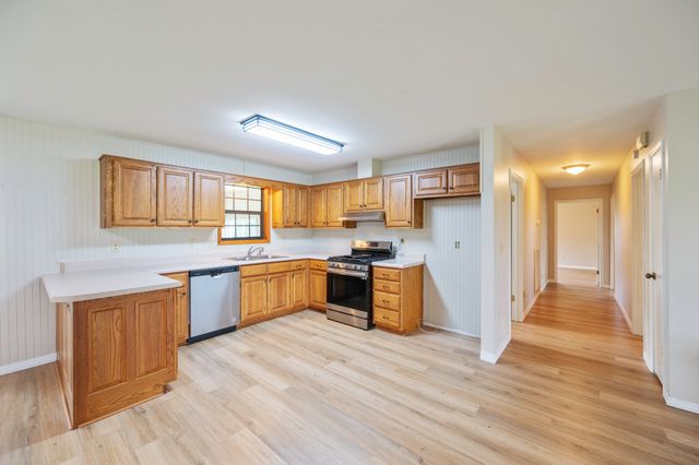 17930 Main St, W, Huntingdon, TN 38344