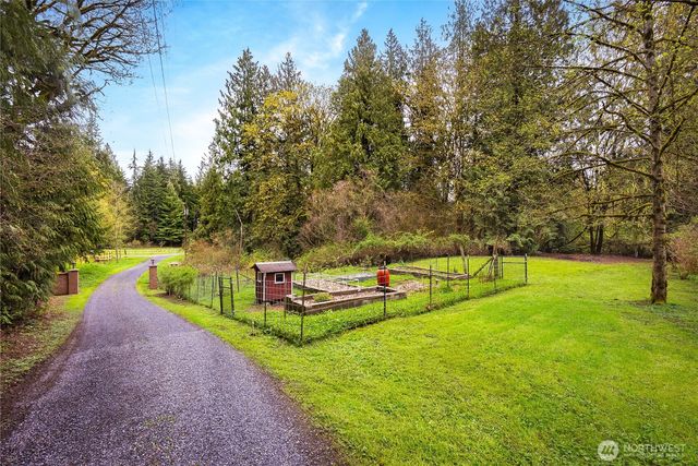 18424 109TH AVENUE SE, Snohomish, WA 98296