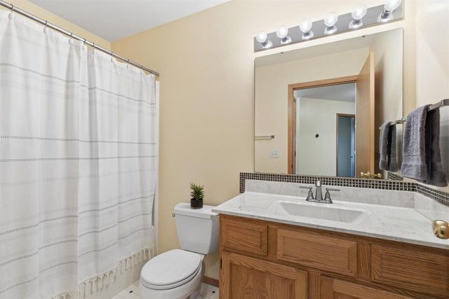 706 Amnicon Trail, Madison, WI 53718