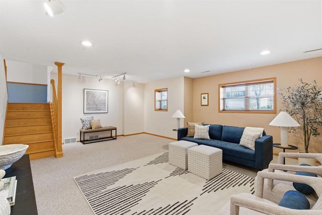 706 Amnicon Trail, Madison, WI 53718