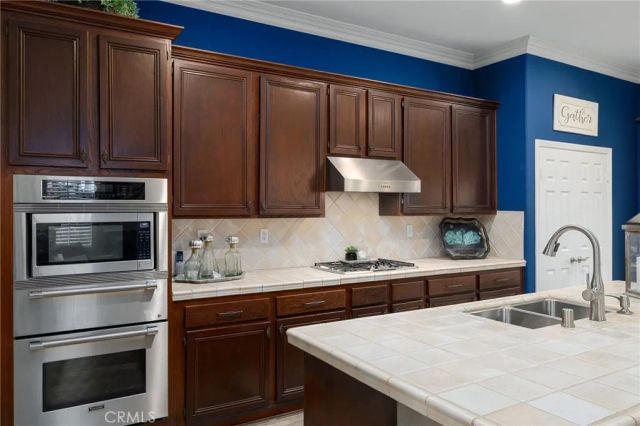 2370 Canyon Crest, La Verne, CA 91750