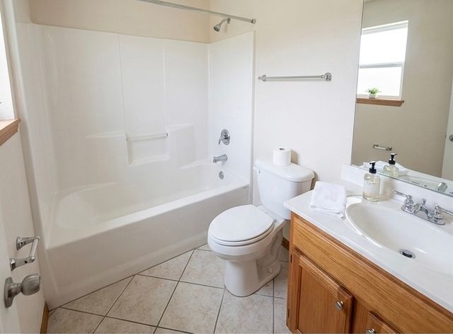 1705 11th Street, Rogers, AR 72756