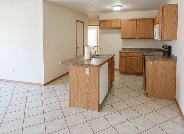 1705 11th Street, Rogers, AR 72756