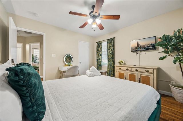 2160 Lenox Road NE, Atlanta, GA 30324