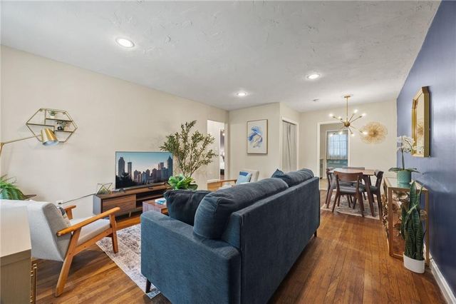 2160 Lenox Road NE, Atlanta, GA 30324