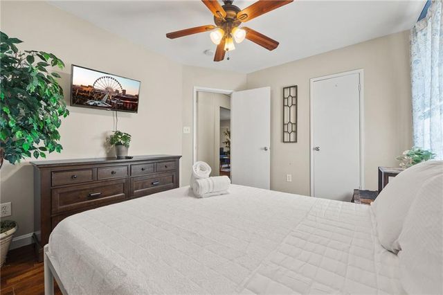 2160 Lenox Road NE, Atlanta, GA 30324
