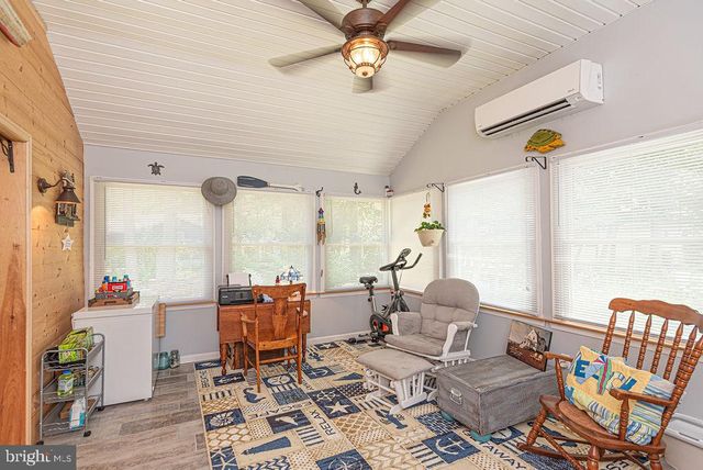 151 SANDYHOOK RD, Ocean Pines, MD 21811