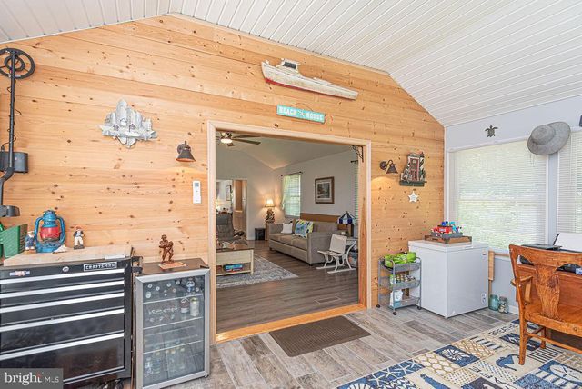 151 SANDYHOOK RD, Ocean Pines, MD 21811