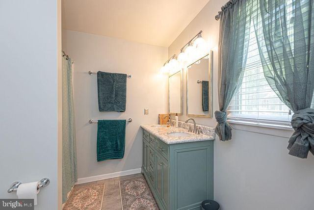 151 SANDYHOOK RD, Ocean Pines, MD 21811