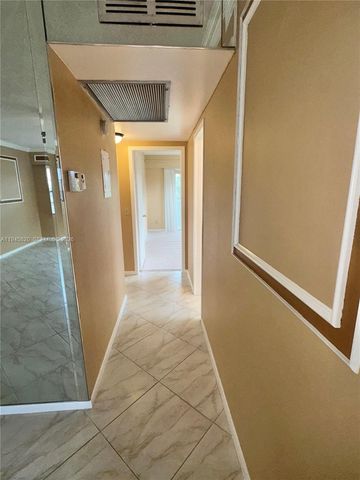 248 Brighton F 248, Boca Raton, FL 33434