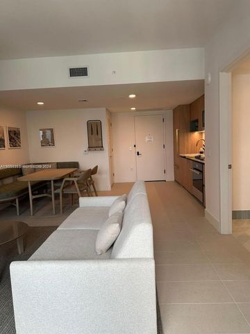 601 NE 1 St Avenue 3513, Florida City, FL 33132