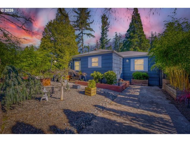 4667 EXETER St, West Linn, OR 97068