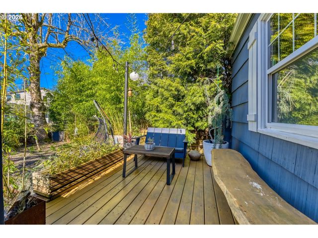 4667 EXETER St, West Linn, OR 97068