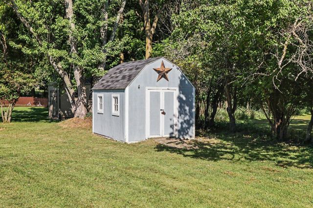 301 Sherman Drive, Marshall, MI 49068