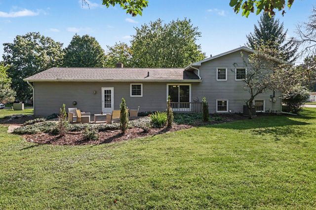 301 Sherman Drive, Marshall, MI 49068