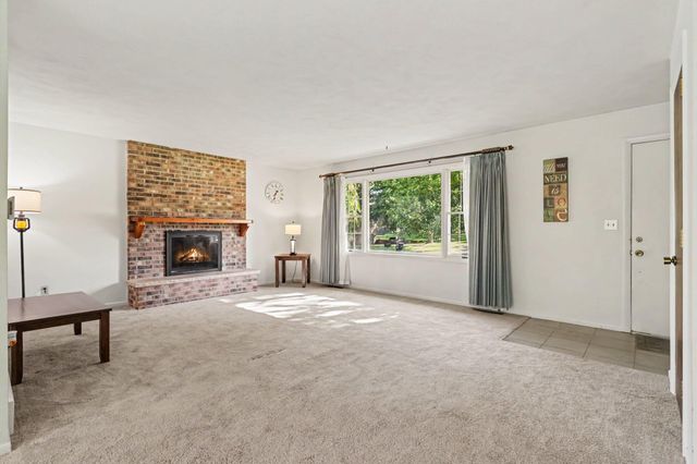 301 Sherman Drive, Marshall, MI 49068