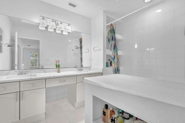 17184 75th Place N, The Acreage, FL 33470