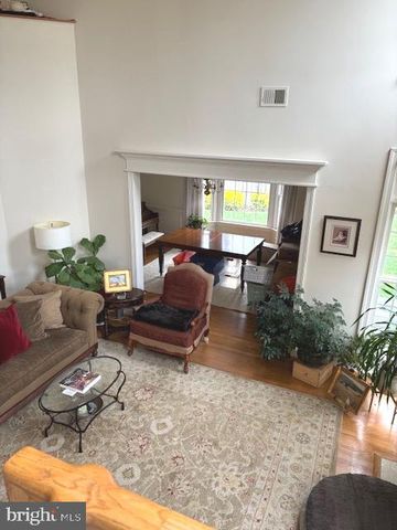 5924 CHESTERBROOK RD, Mclean, VA 22101