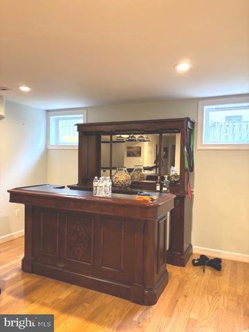 5924 CHESTERBROOK RD, Mclean, VA 22101