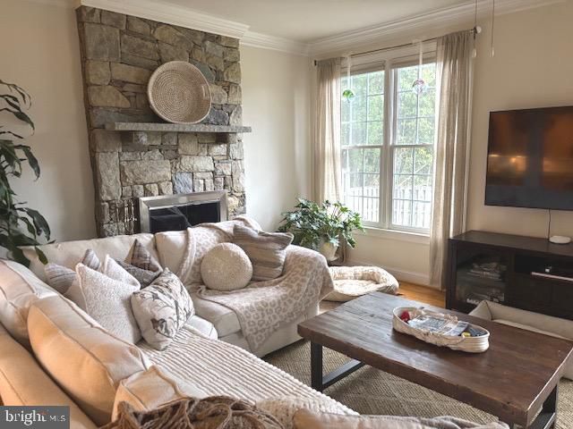 5924 CHESTERBROOK RD, Mclean, VA 22101