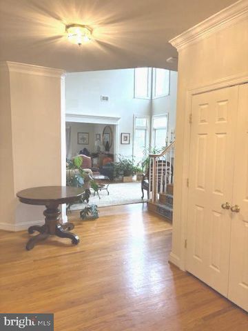 5924 CHESTERBROOK RD, Mclean, VA 22101