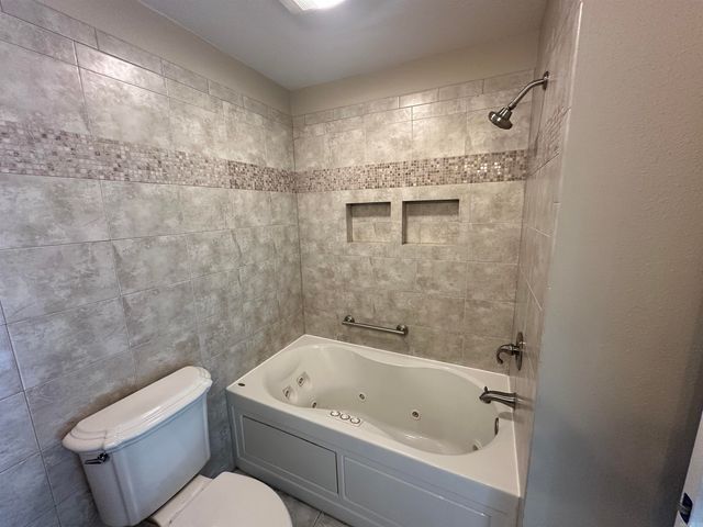 2539 Oakwood Drive, Malvern, AR 72104