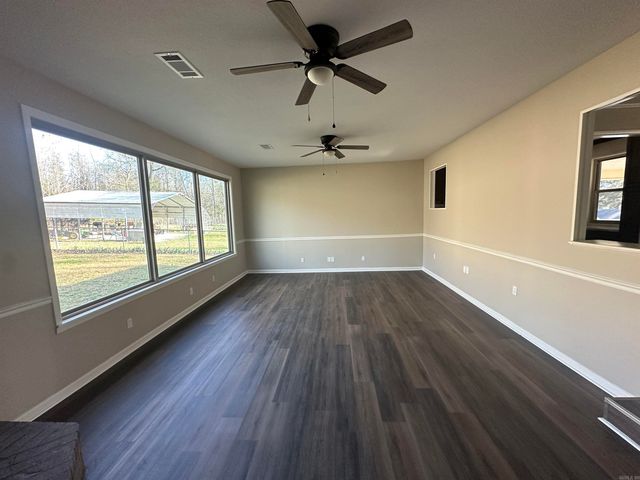 2539 Oakwood Drive, Malvern, AR 72104