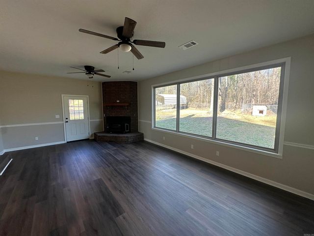 2539 Oakwood Drive, Malvern, AR 72104