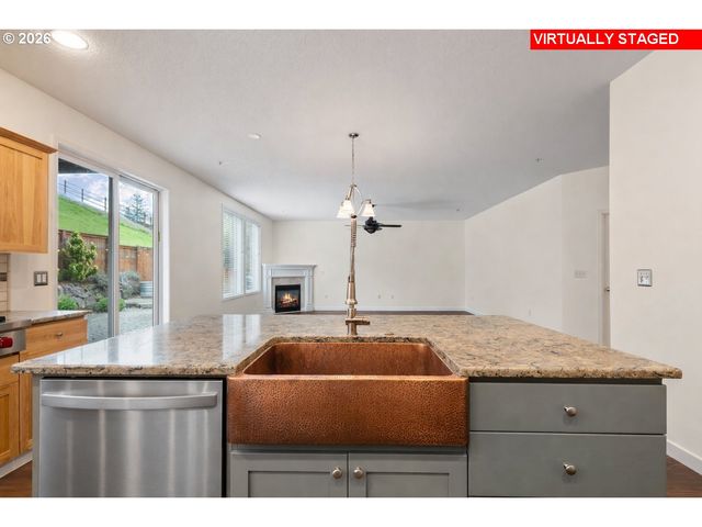 1536 55TH St, Washougal, WA 98671