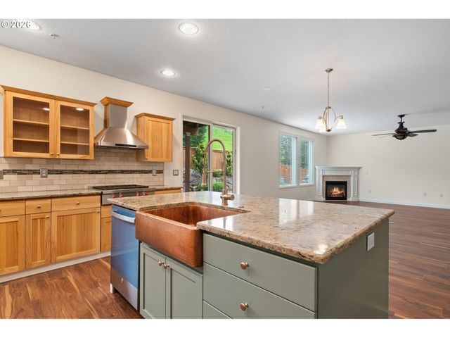 1536 55TH St, Washougal, WA 98671