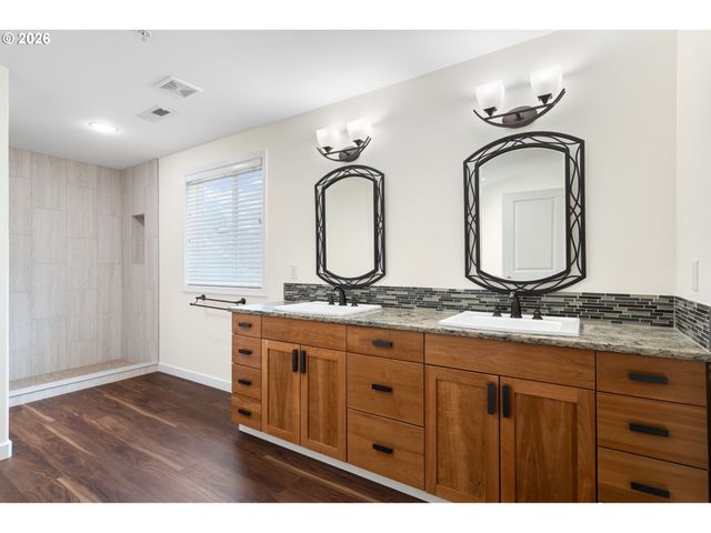 1536 55TH St, Washougal, WA 98671