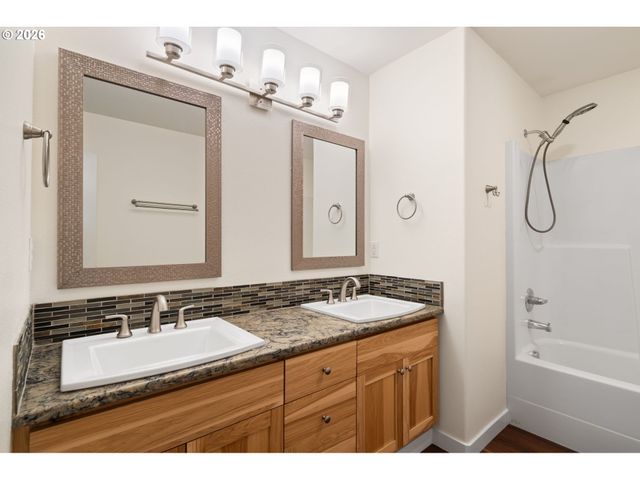 1536 55TH St, Washougal, WA 98671