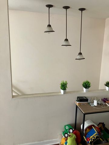 1436 Millbrook Court 1436, Schaumburg, IL 60193