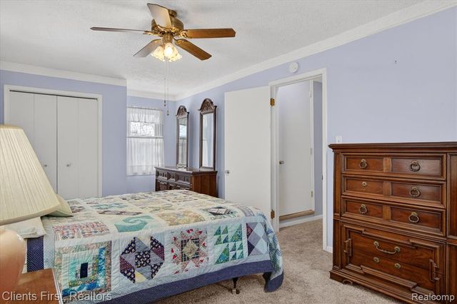 4403 Biddle Street, Wayne, MI 48184