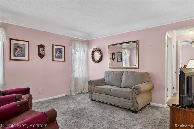 4403 Biddle Street, Wayne, MI 48184